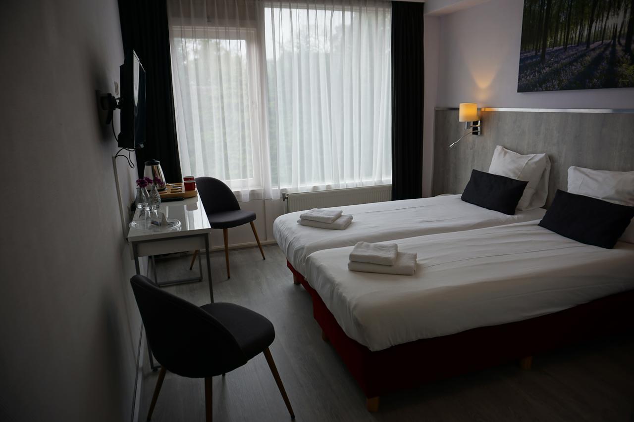Hotel Het Witte Huis Μπέργκεν Εξωτερικό φωτογραφία